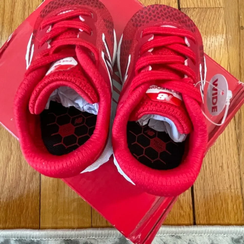 New balance sneakers new in box size infant 2 wide